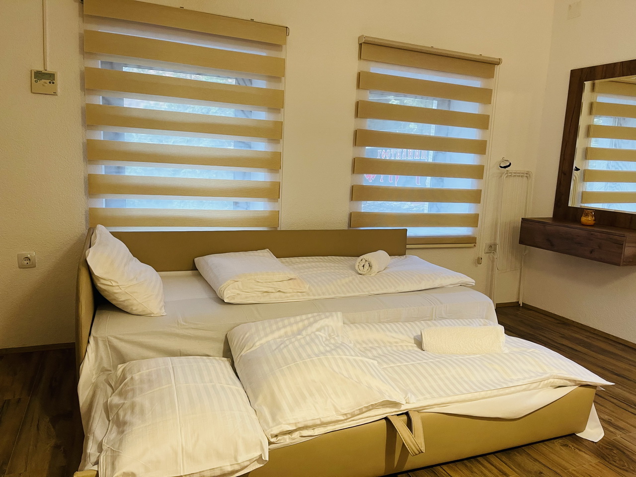  Fuk tak apartmani i restoran 